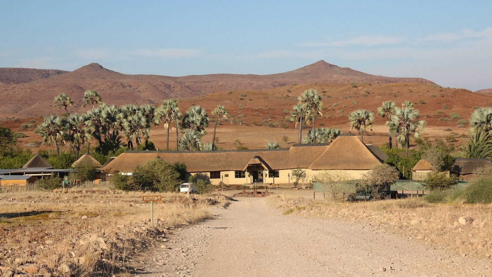 Namibia – Palmwag - TRAVEL & EXPLORE