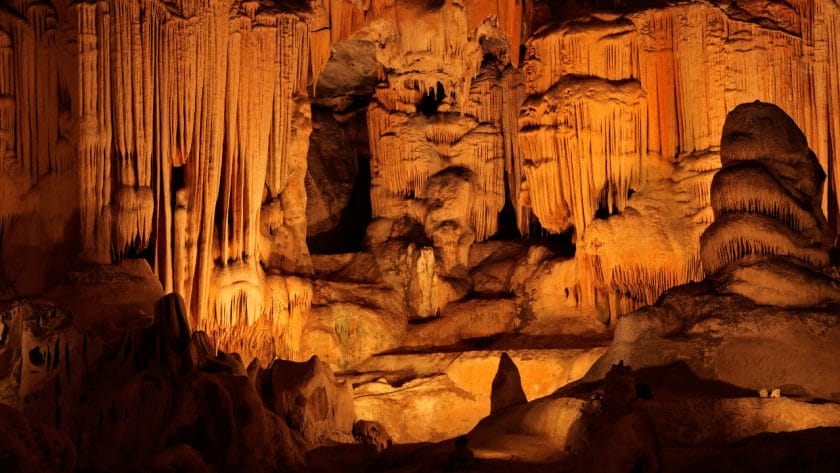 Cango Caves in Oudtshoorn