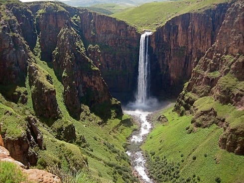 rusumo falls