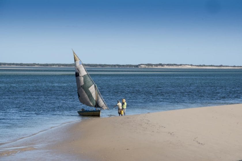 dhow cruise rio azul mozambique holiday