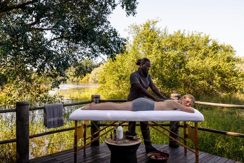 Outdoor spa treatment at a luxury lodge, Zambia | Photo credits: Sanctuary Sussi & Chuma