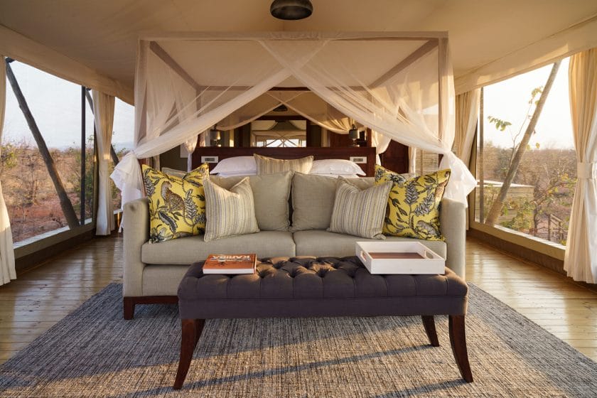 Luxury lodge accommodation in Zimbabwe | Photo credits: Fothergill Island