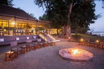 safari lodges in zambia